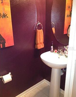 4th image of 529 Vincinda Crest Way