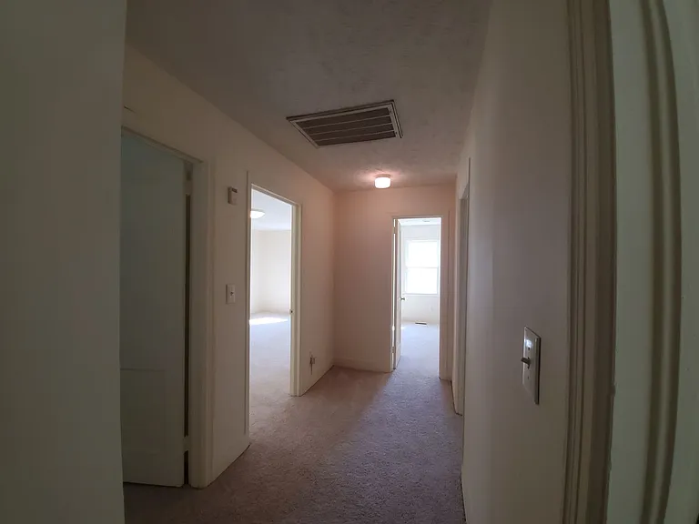 905 N Fulton St — Photo 16