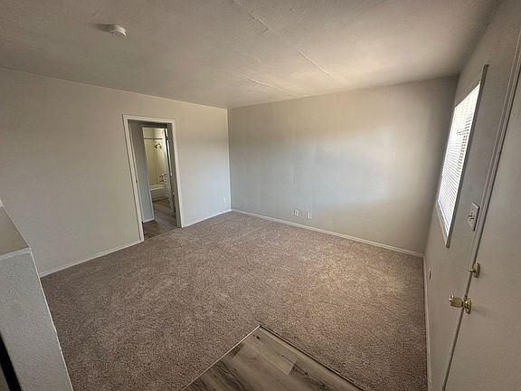 4th image of 2839 Judson Ave #5