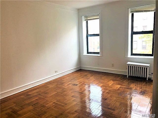 1st image of 4142 42nd St APT 3M
