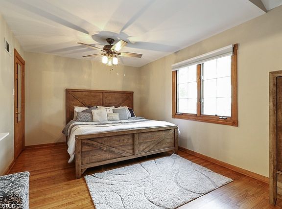 5th image of 12023 S 72nd Ct
