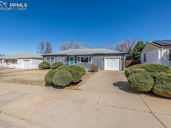4th image of 1217 Alexander Cir