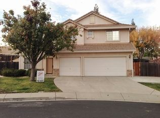 207 Berkshire Ct, Vacaville, CA 95687