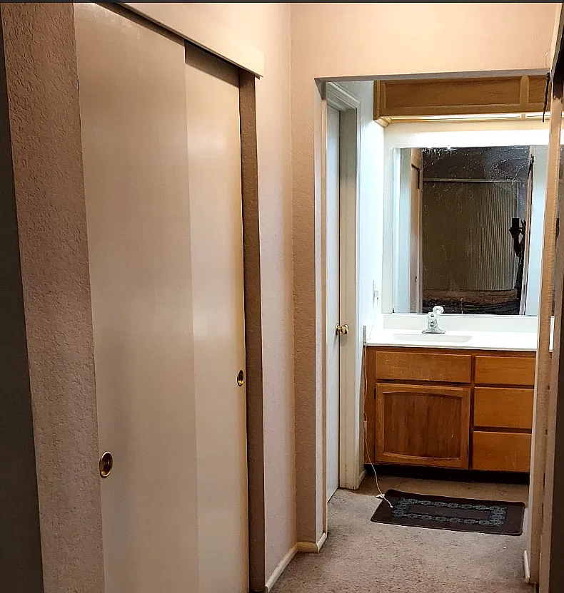 3 bed, 1235 sqft, $1,100 — Photo 3