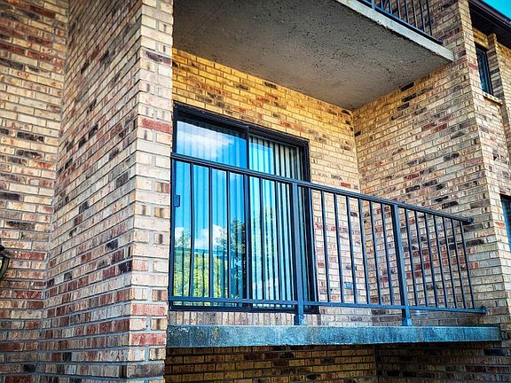 3rd image of 7234 Creekview Dr APT 8