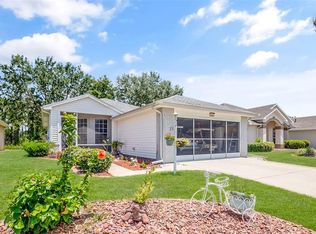 5425 Sir Churchill Dr, Leesburg, FL 34748