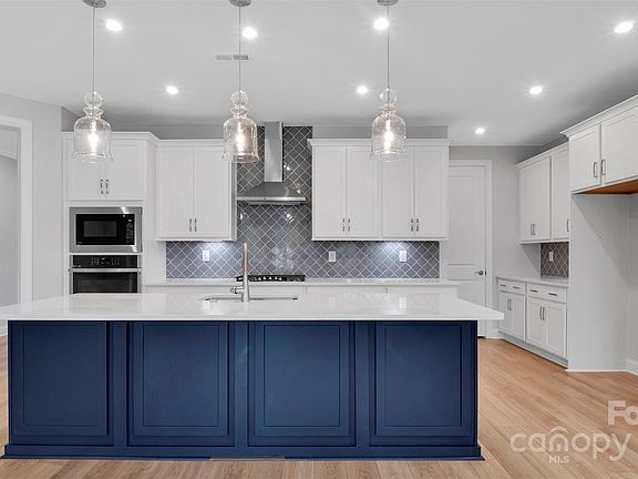 4th image of 4352 Moxie Way