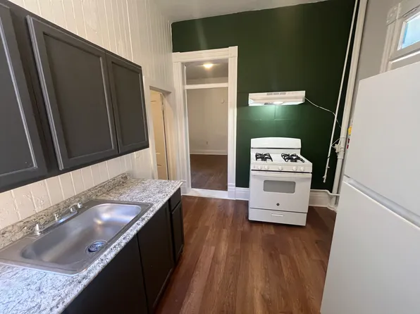 Updated 1 Bedroom in the Heart of Edo, 306 Walter St SE APT 2, Albuquerque, NM 87102