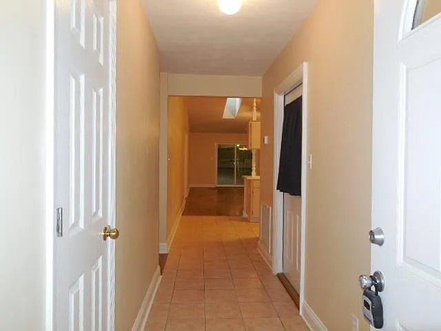 2939 Royal Palm Way — Photo 2