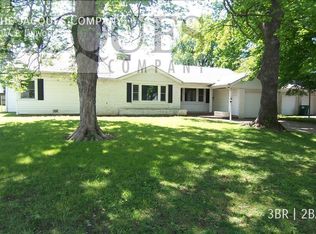 1044 E Linwood Dr, Springfield, MO 65807