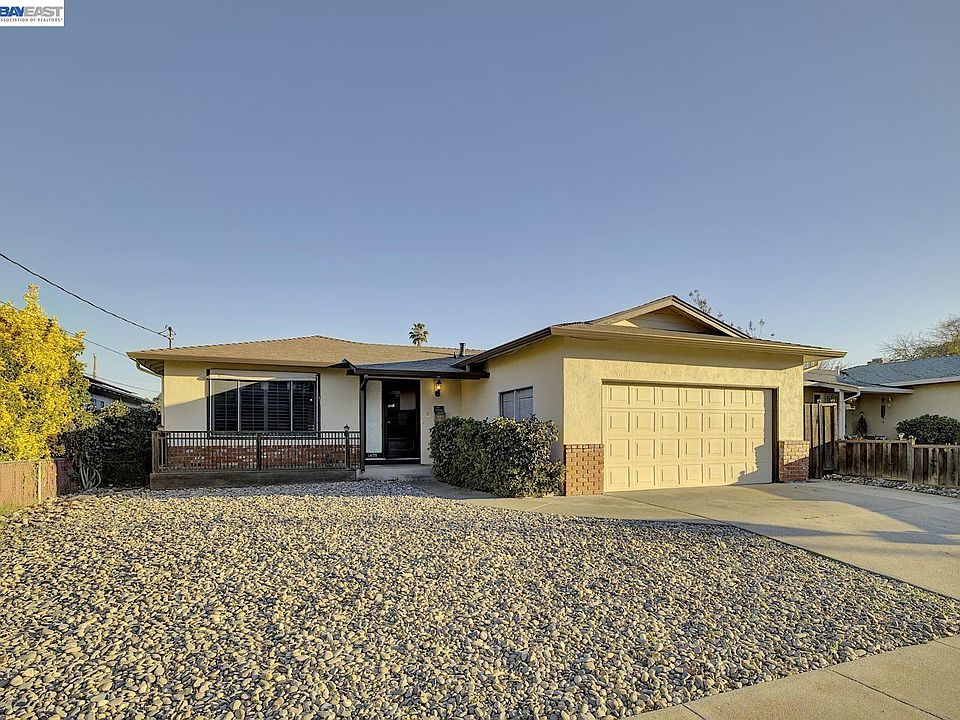 1st image of 1405 Tulip Dr
