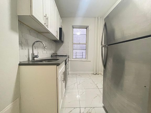 2nd image of 15 Gifford Ave #12E
