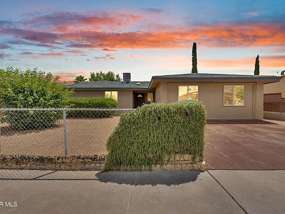 5th image of 9961 Desert Willow Way