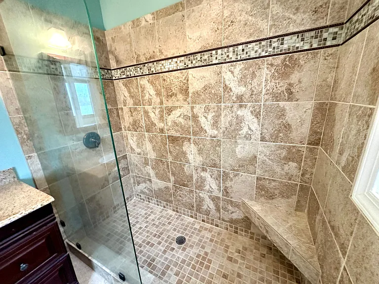 14051 Queens Harbor Rd — Photo 28