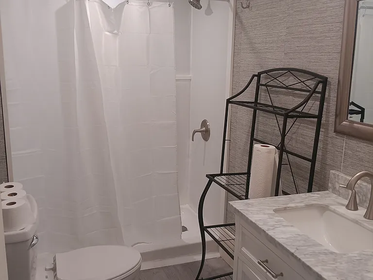 39 Garfield St #5 — Photo 9