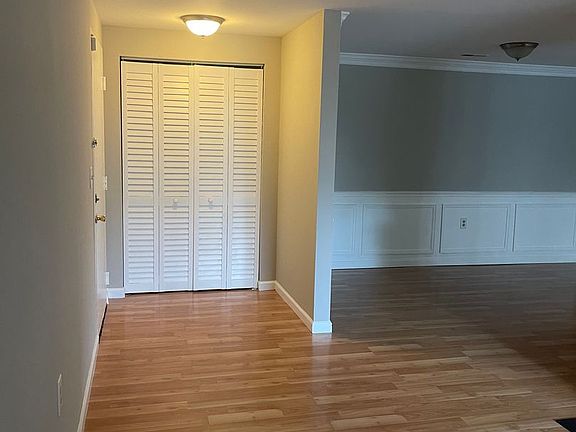 3rd image of 13120 Wonderland Way APT 104
