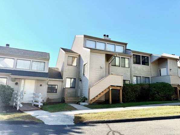 290 Brittany Farms Rd APT B