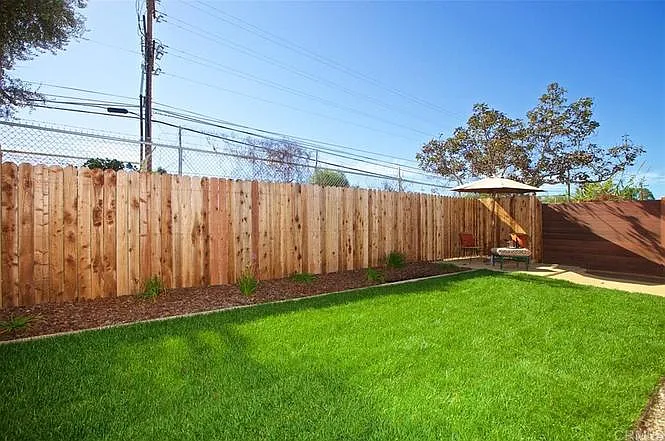 1219 Iris Ave — Photo 13