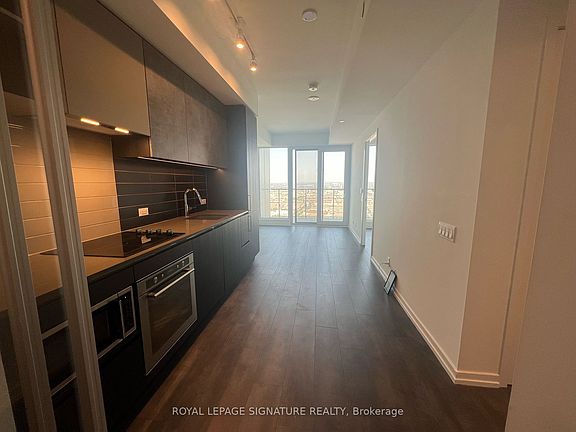3rd image of 7890 Jane St #4508