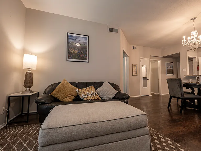 2211 S Braeswood Blvd #21F — Photo 6