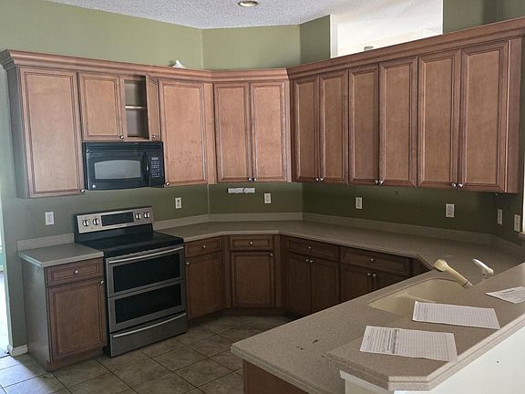 3rd image of 3176 TOWER OAKS Drive