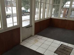 911 Crescent St NE #1, Grand Rapids, MI 49503