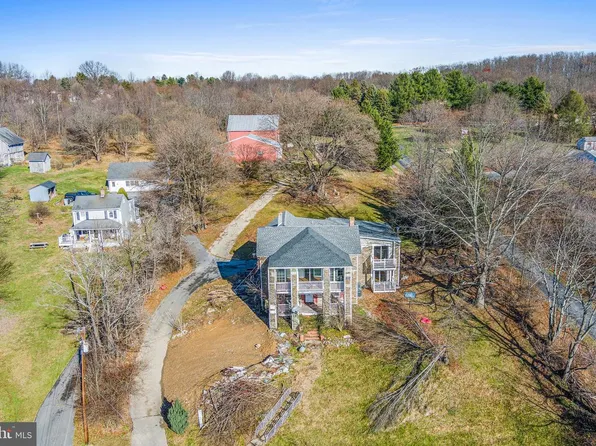 1049 Poole Rd, Westminster, MD 21157