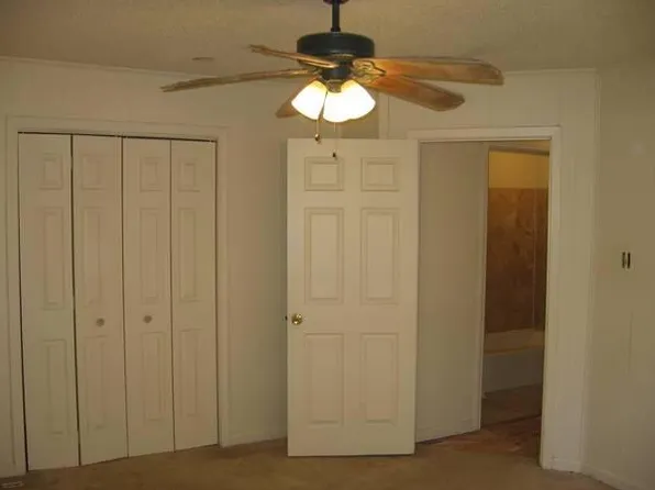 12847 Country Ridge Ave, Baton Rouge, LA 70816