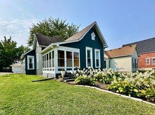 191 W Broadway St, Greenwood, IN 46142
