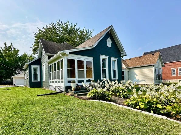 191 W Broadway St, Greenwood, IN 46142