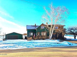 111 N Nelson St, Crookston, MN 56716