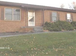 2882 Walls Branch Rd, Blacksburg, VA 24060