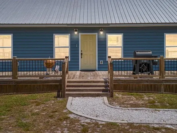 3821 Sherrett Dr, Southport, FL 32409