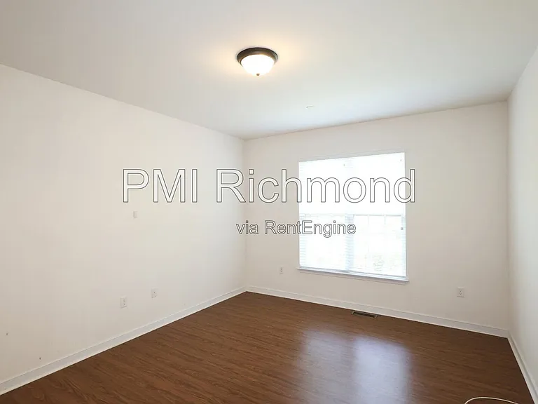 4707 Brydes Ln — Photo 10
