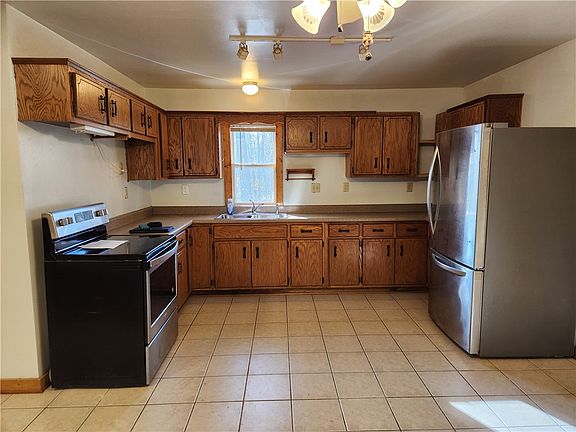 3rd image of W9205 Gaylord Road