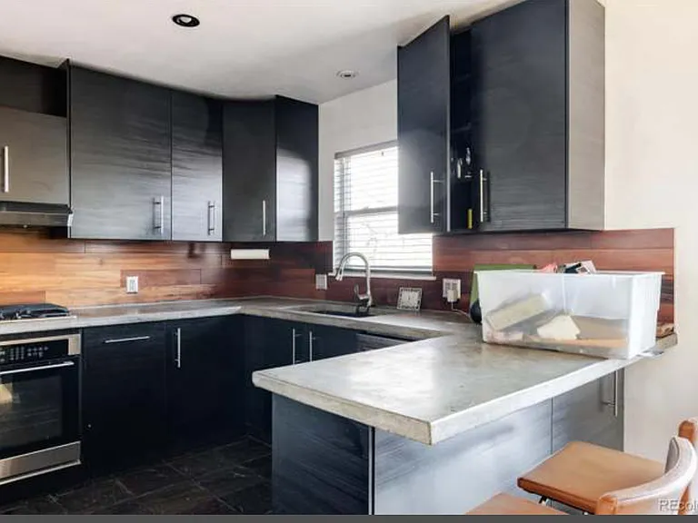 2668 S Grant St — Photo 3