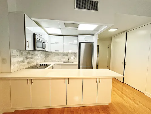 Rented by Corcoran | media 1