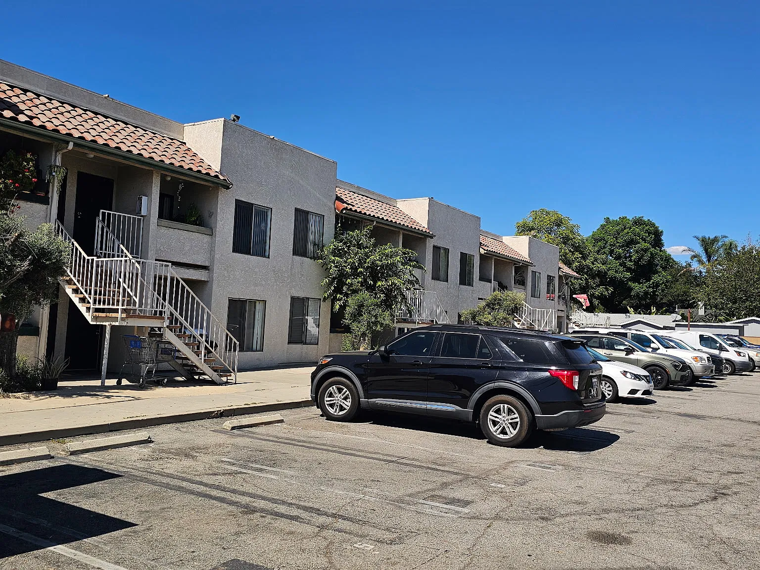 2 bed, $1,950 — Photo 1