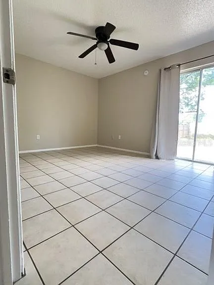 6003 Oleander Dr — Photo 14