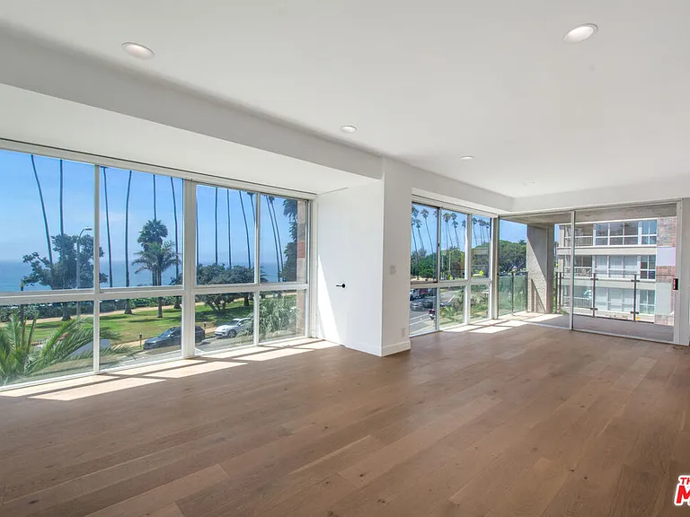 515 Ocean Ave #402S — Photo 5