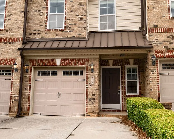 4988 Wyngate Village Dr — Photo 1