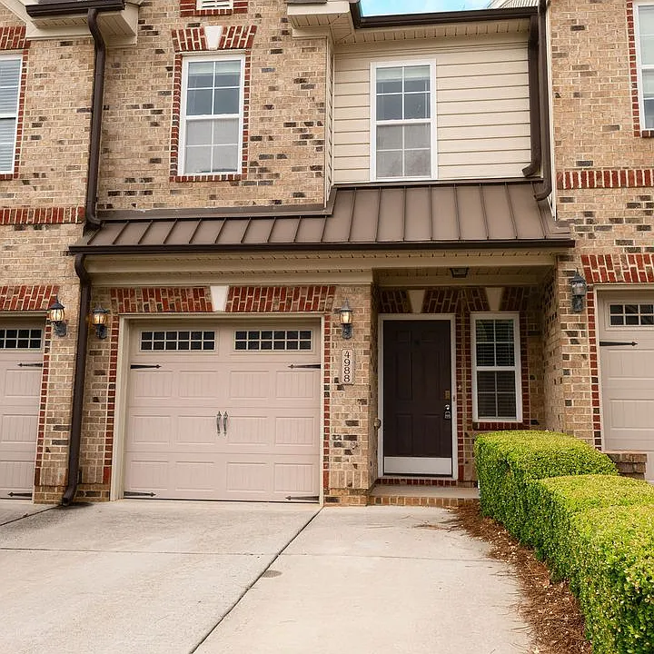 4988 Wyngate Village Dr