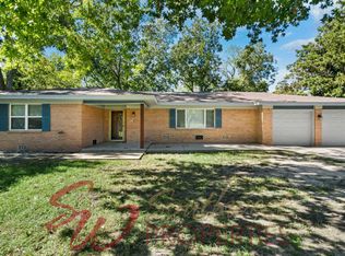 596 N Lydia St, Stephenville, TX 76401