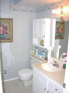 5th image of 972 E California Blvd Unit 304