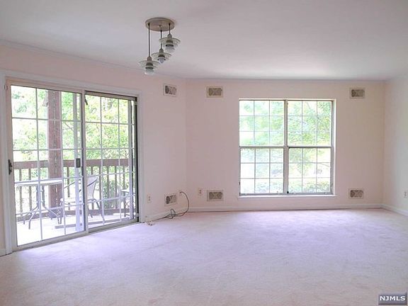 2nd image of 1439 Teresa Dr #7215