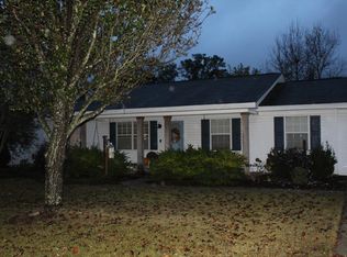 106 Rickey Ln, Taylor, AL 36301