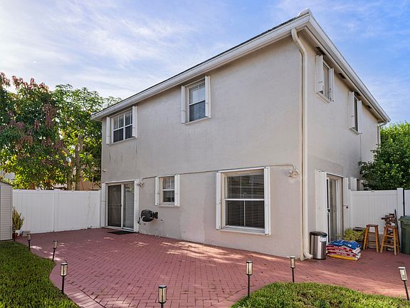 4th image of 6741 FERN Street
