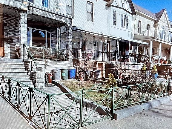 3rd image of 7816 14th Ave
