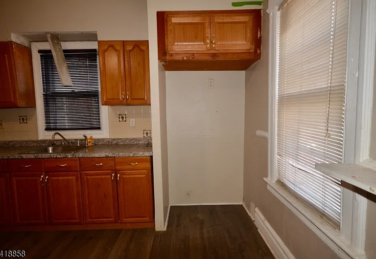 899 S 18th St #1 — Photo 18