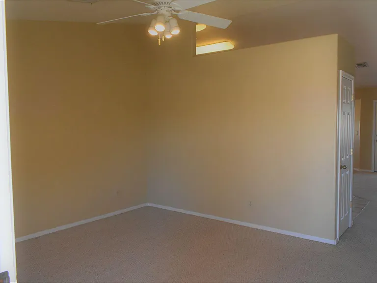 1506 S Pheasant Ln — Photo 10